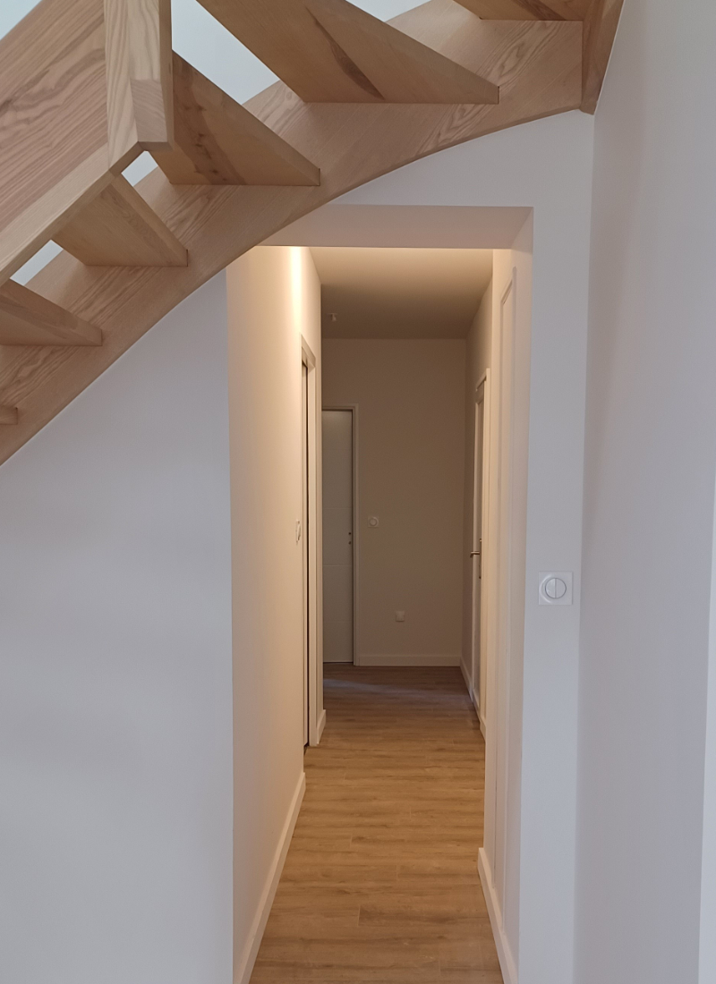 Une rénovation avec un changement d'emplacement pour l'escalier